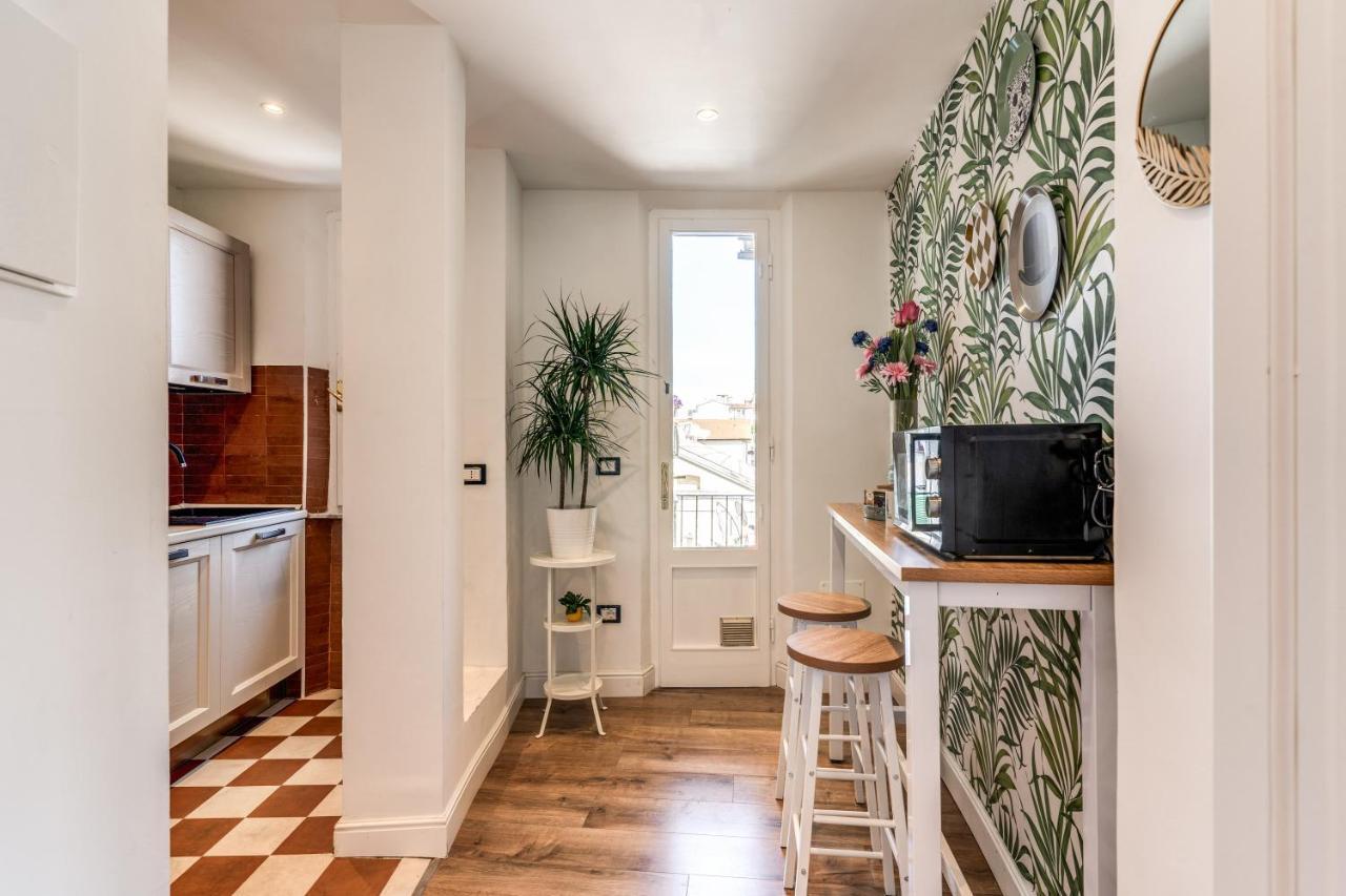 Aweshomeitaly - Park View Apartment