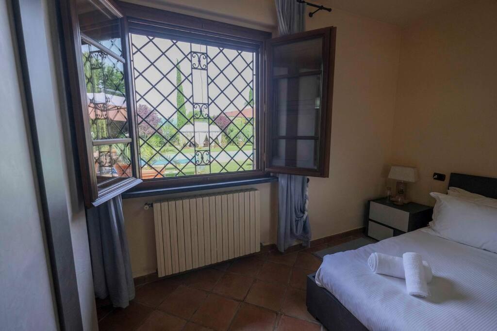 Luxury Pool & Garden Pisa