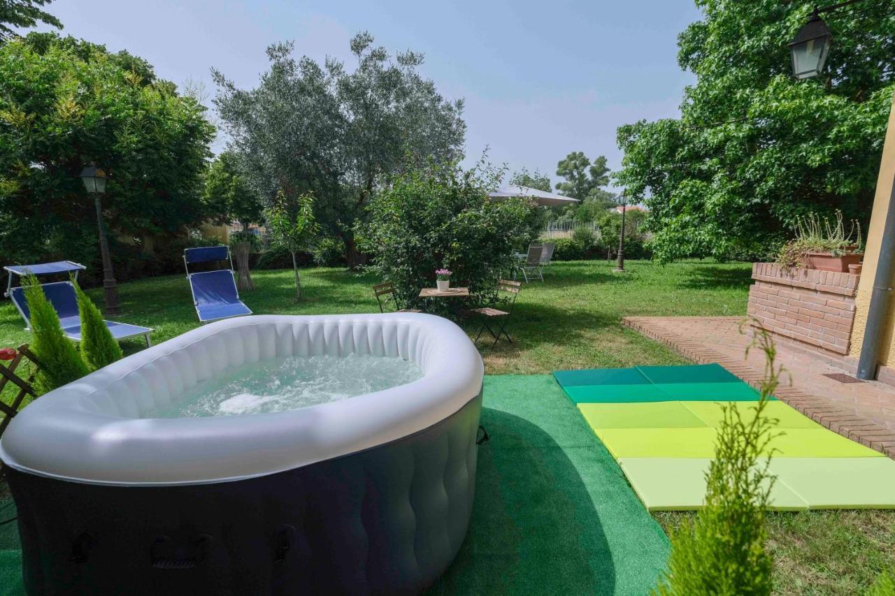 Luxury Pool & Garden *