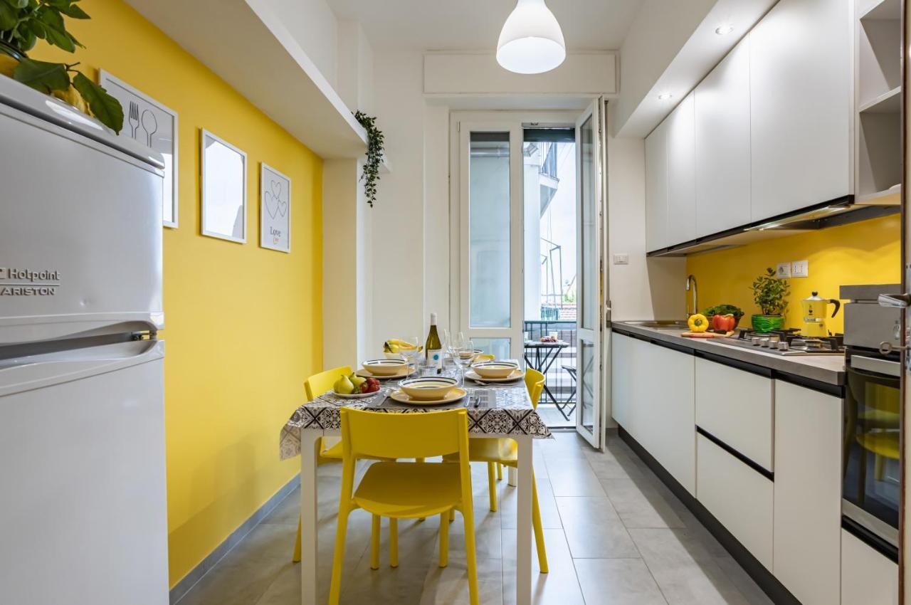 Yellowsunny With Two Balconies * Pisa