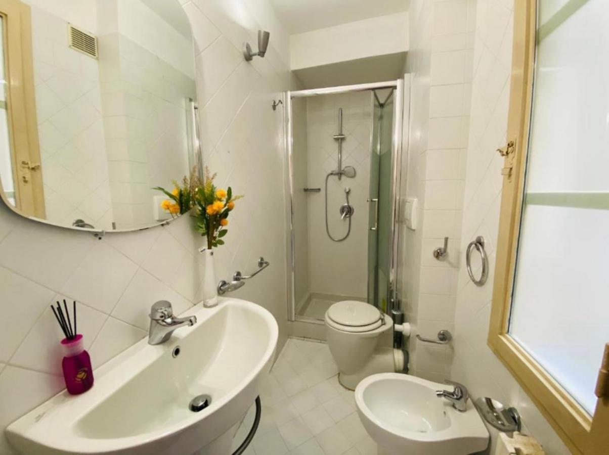 - Residenza D'epoca Piazza Cairoli *