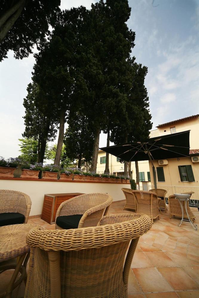 Bologna 4*