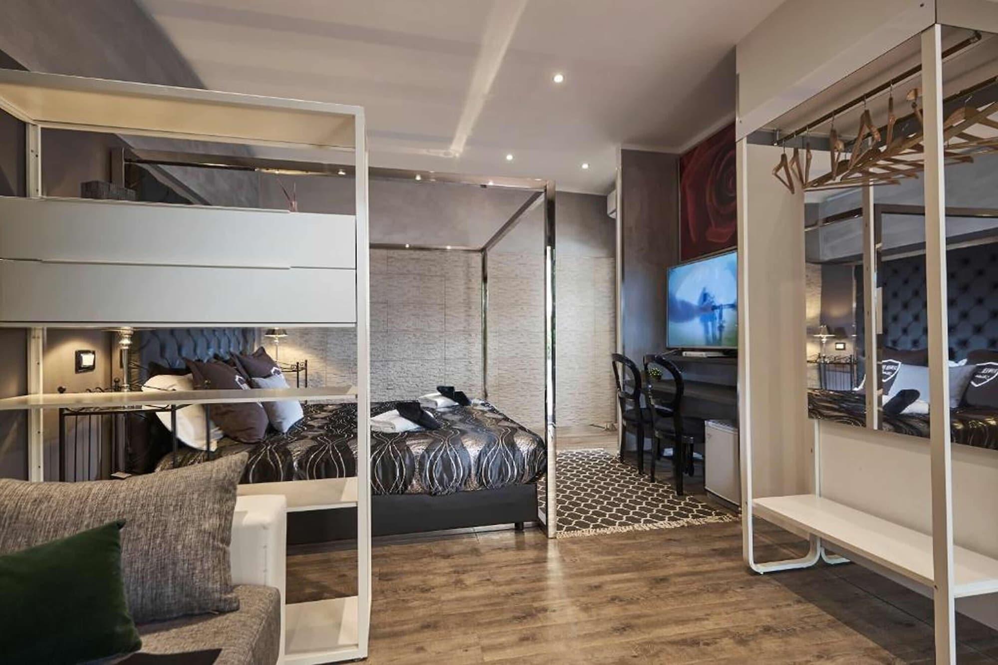 Tower Hotel 4*