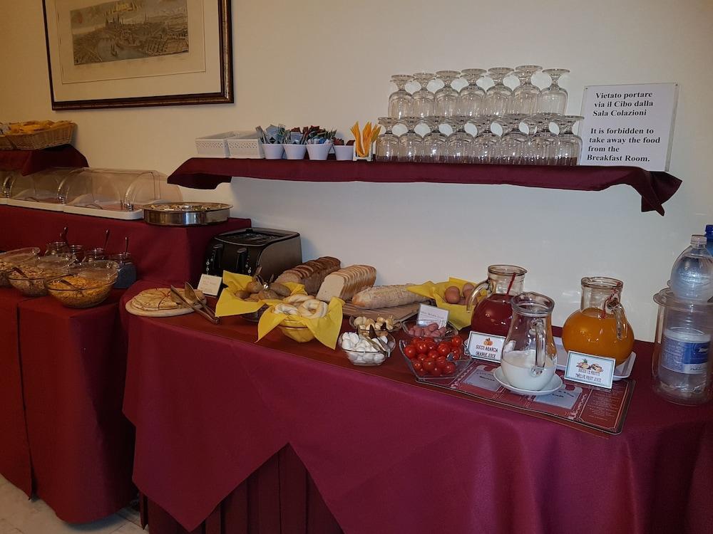 Alessandro Della Spina Hotel 3*
