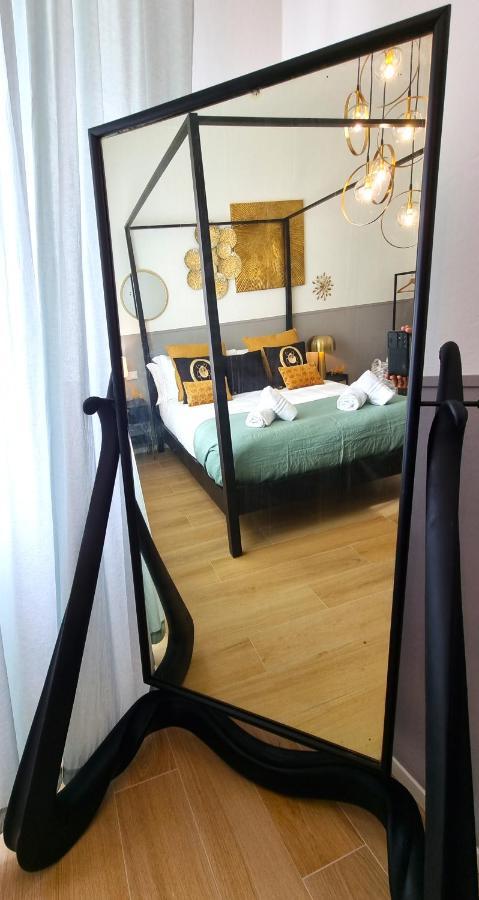 Bauhaus - Sleepwithme - Free Parking - Free Braeakfast - Very Friendly Staff *