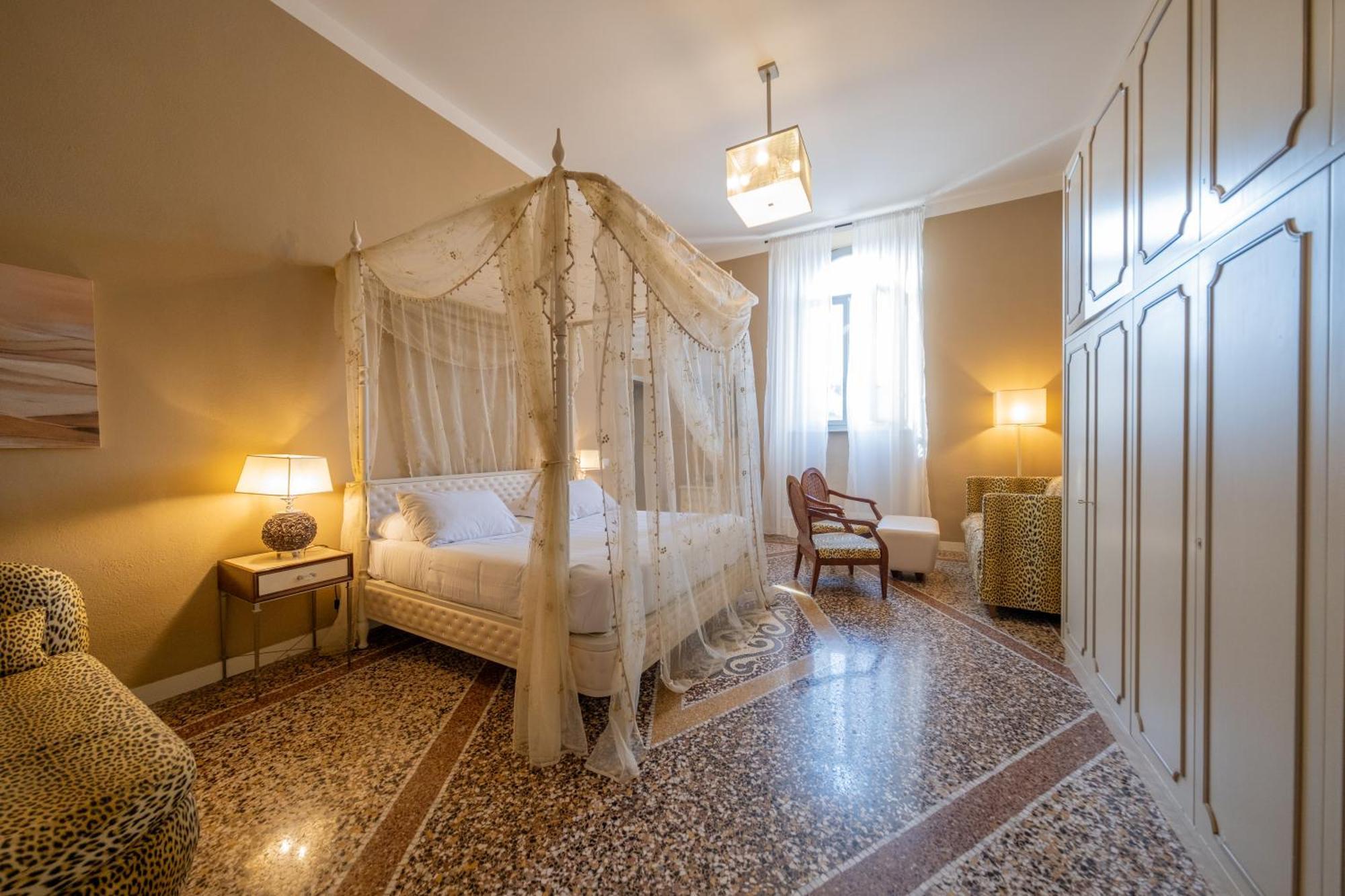 Lungarno Buozzi 7 Apartment Pisa