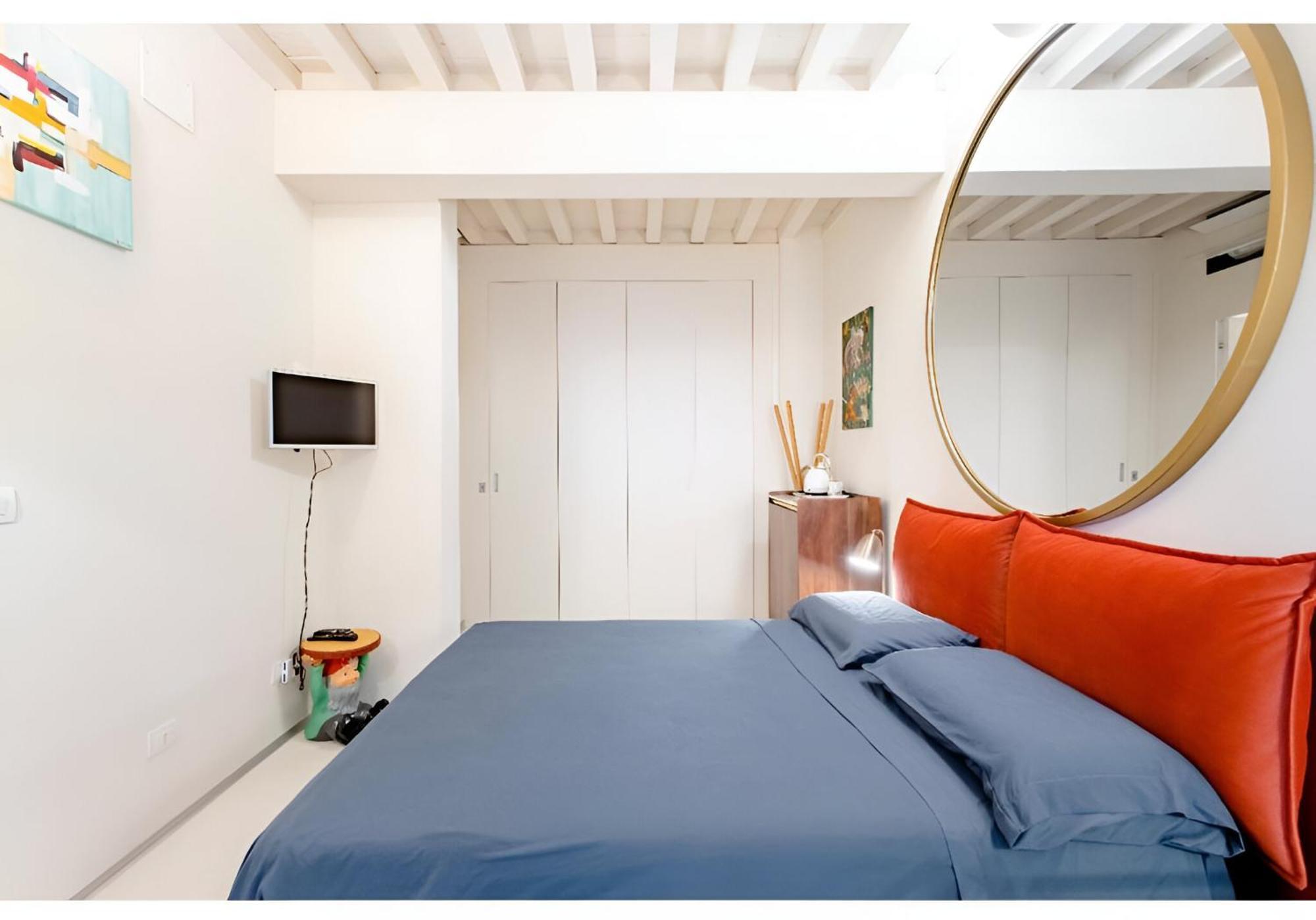 Luxury Tower House In Heart Of Standard Guest house *
