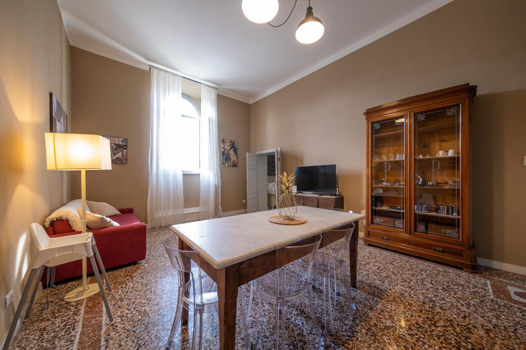 Lungarno Buozzi 7 Apartment