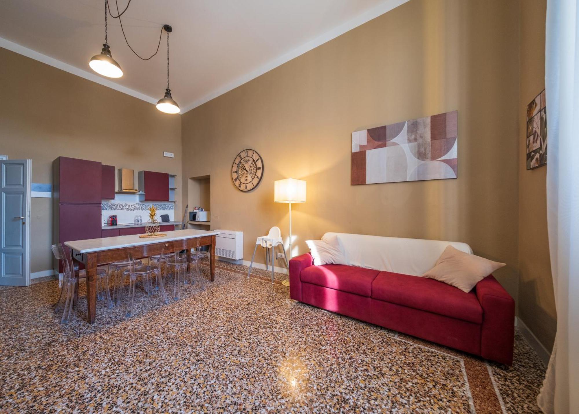 Apartment Lungarno Buozzi 7