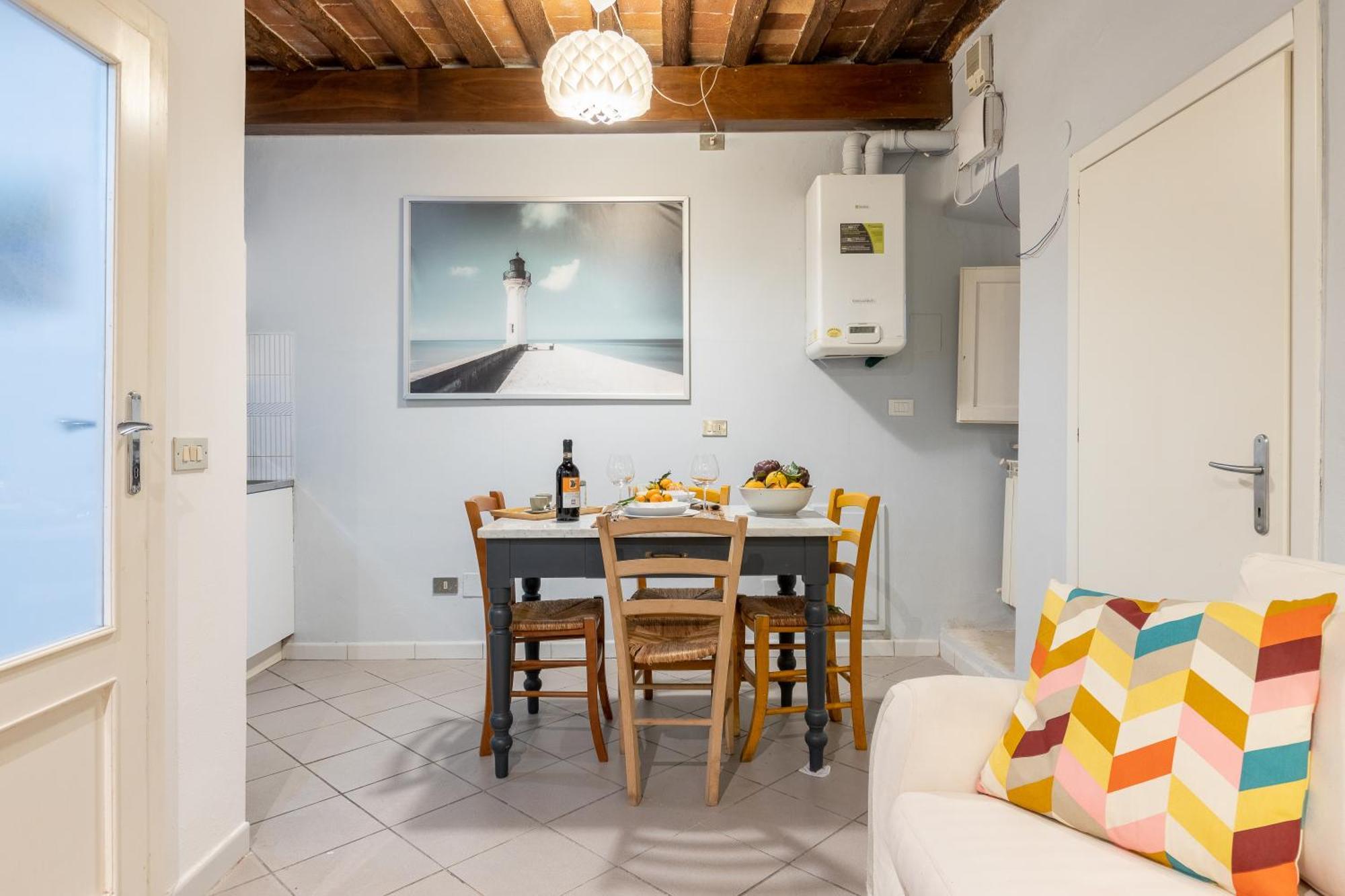 Piazza Dei Cavalieri Confortable Apartment Pisa