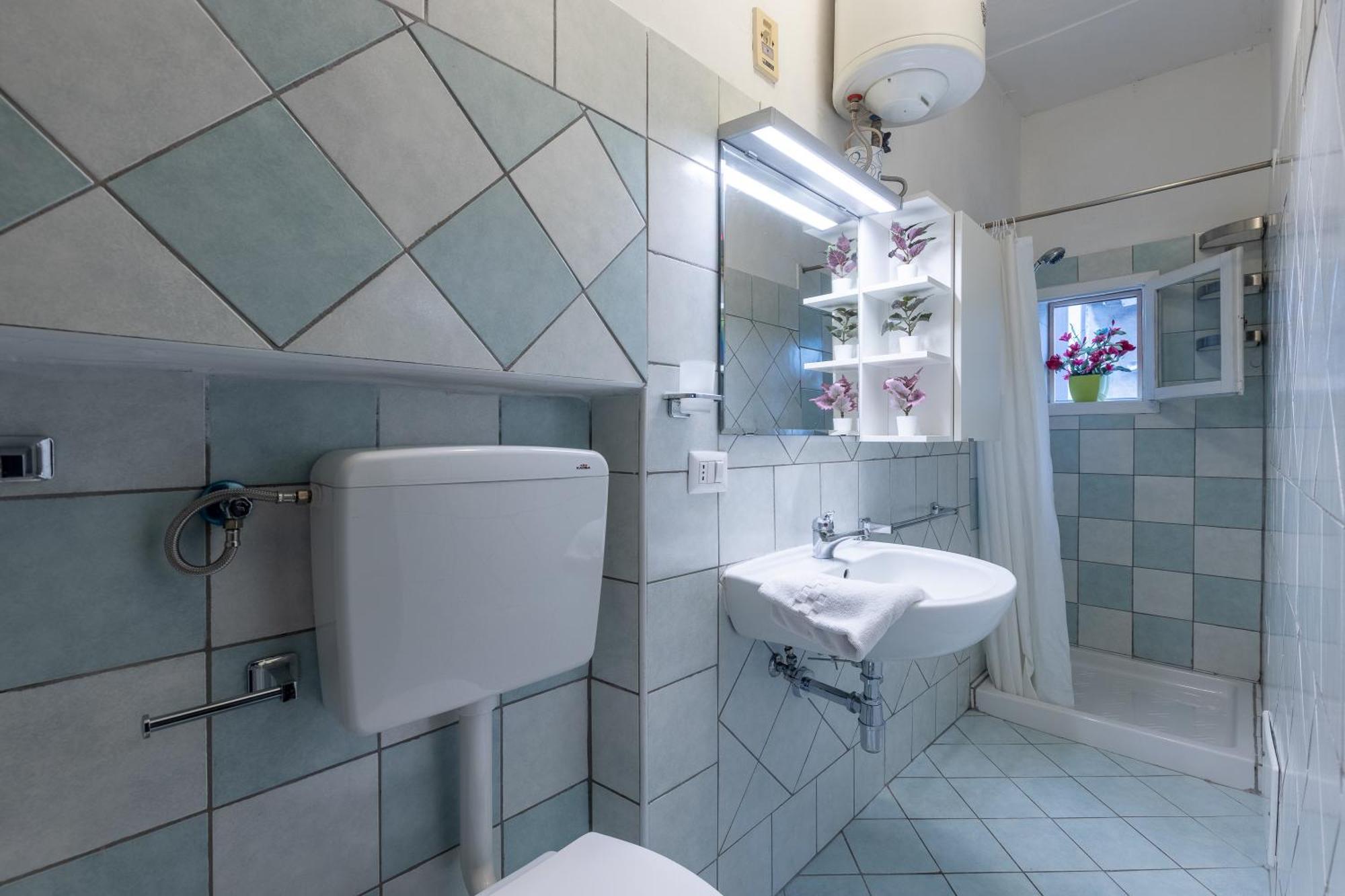Căn hộ Comfortable X4 *