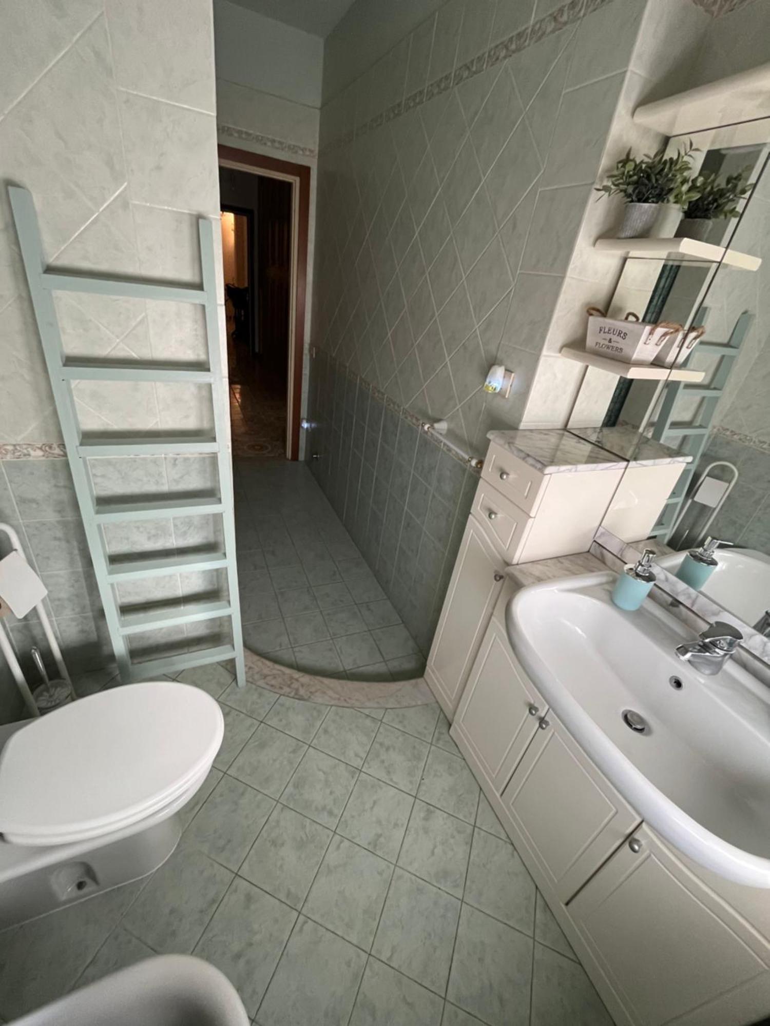 Vintage House Apartment *