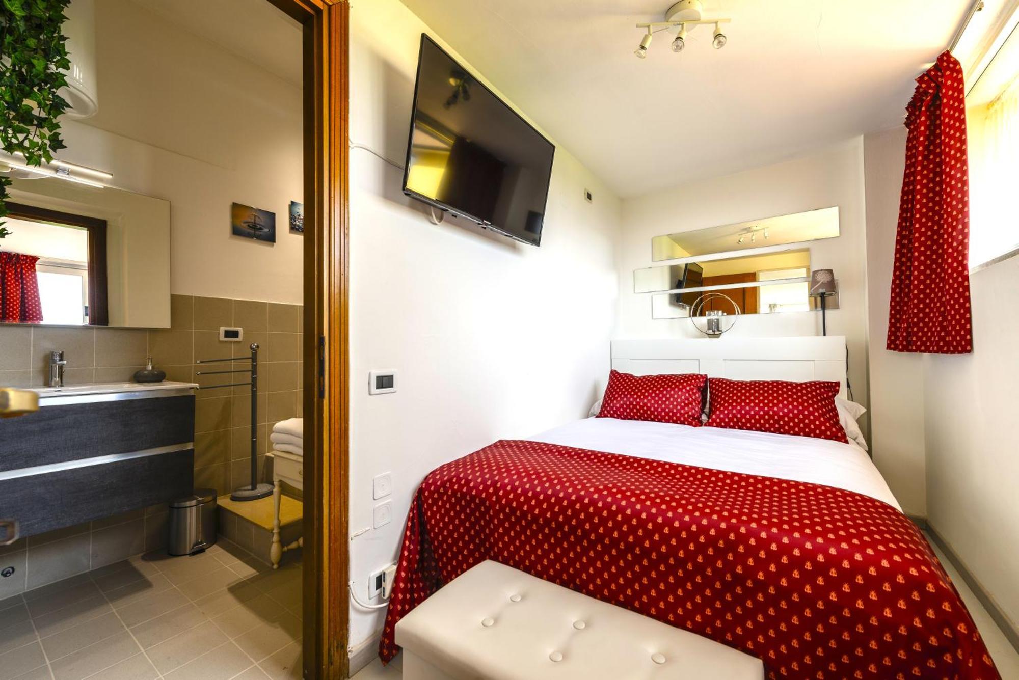 Apartment Hostly - Casa Di Eva Pisa