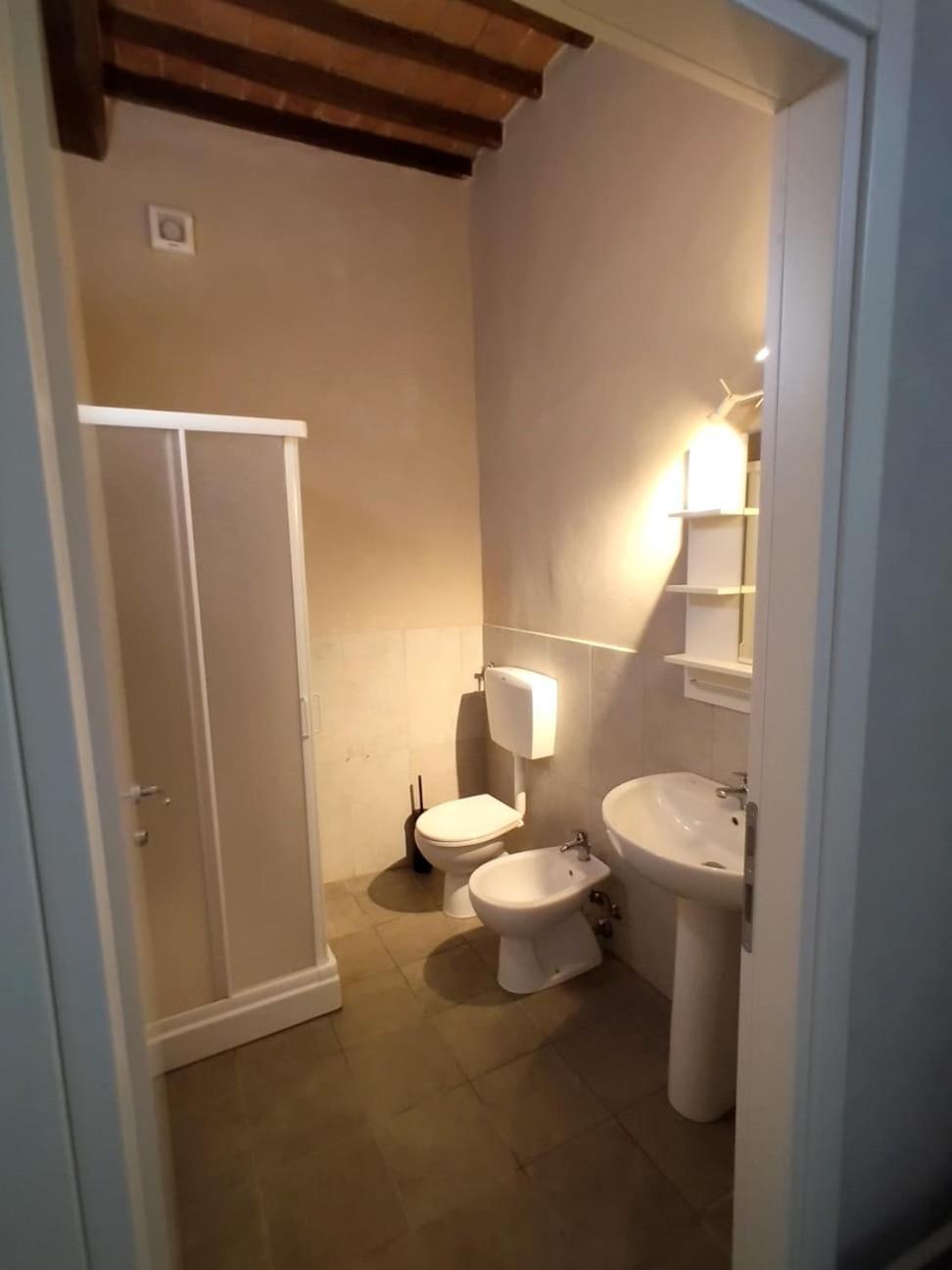 Il Casale Toscano: Tower Proximity With Self Check-in
