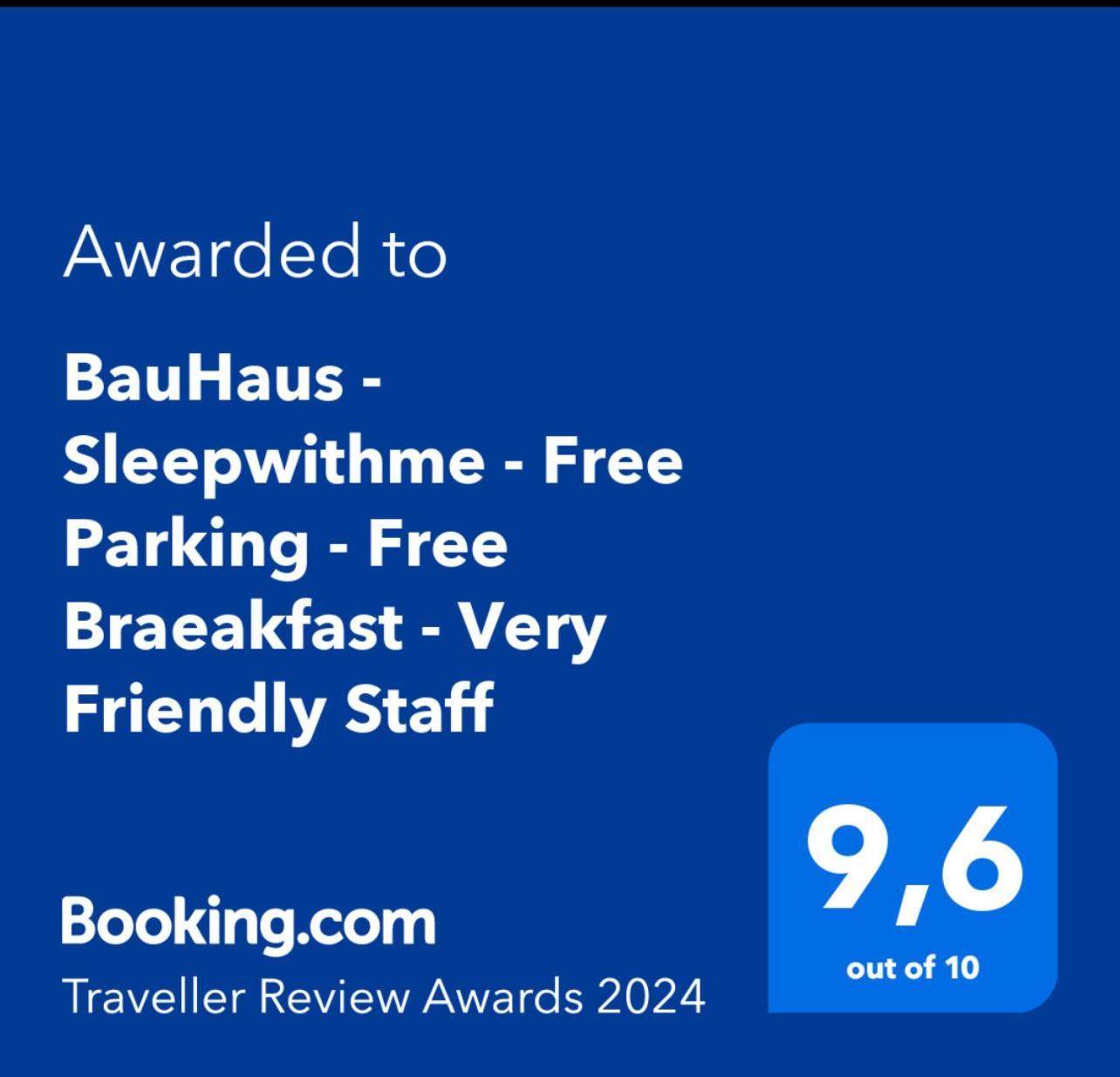 Bauhaus - Sleepwithme - Free Parking - Free Braeakfast - Very Friendly Staff Appartement
