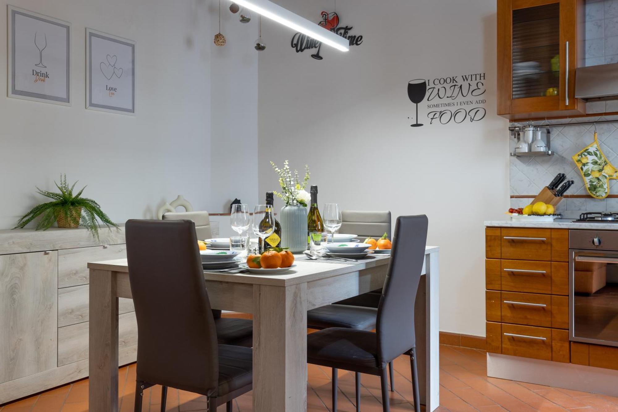 Piazza Artigiani Lovely Appartamento