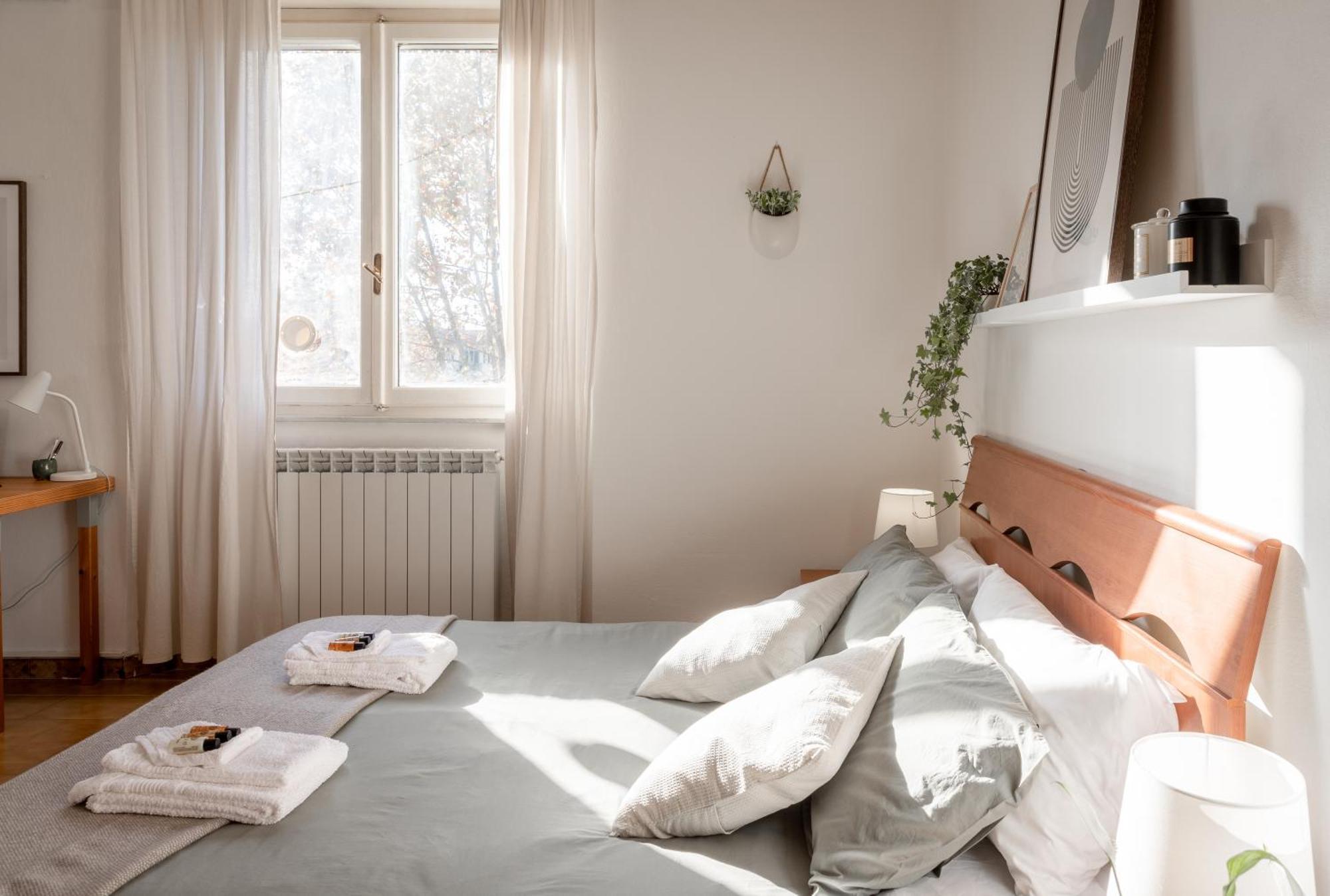 Camera Privata Con Parcheggio Gratuito Homestay Pisa