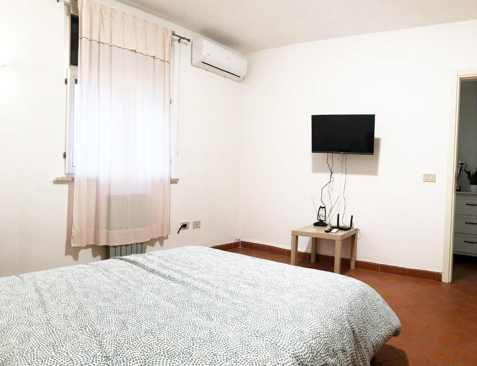 Turfrose Di San Rossore A By Zoom In Earth Apartment