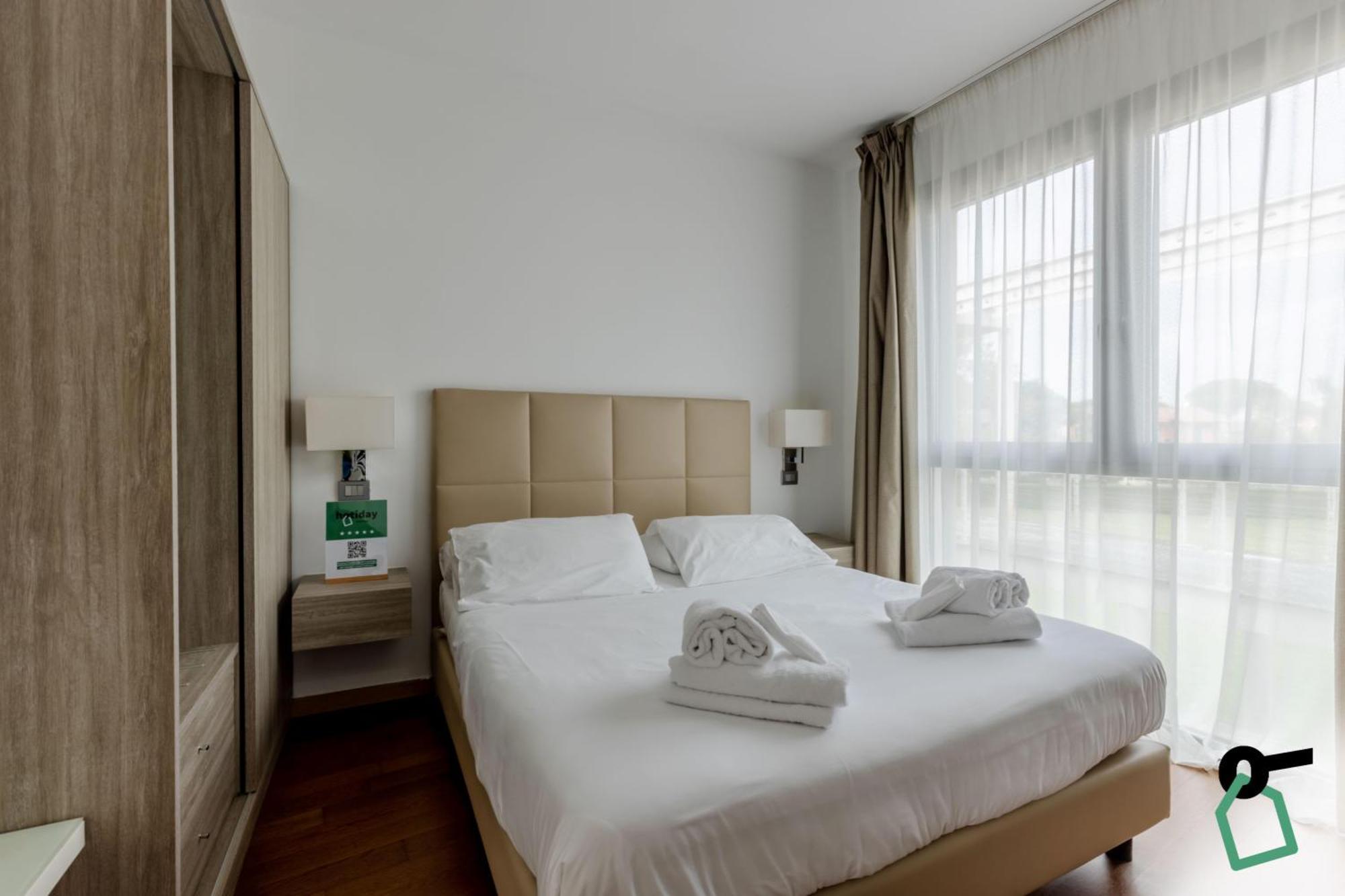 Hotiday Collection - Hotel 5*