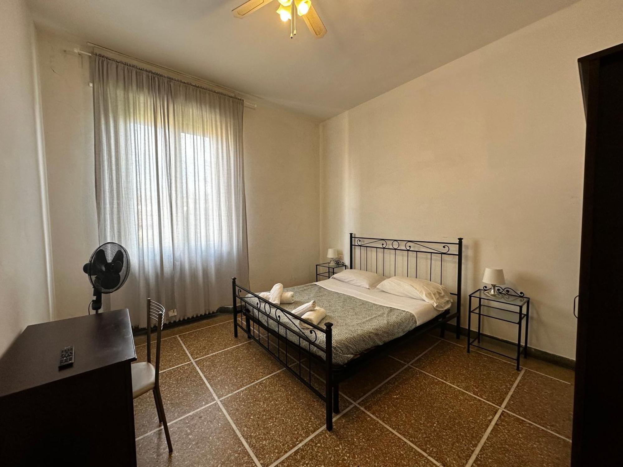 Gare 2 Bed & Breakfast *