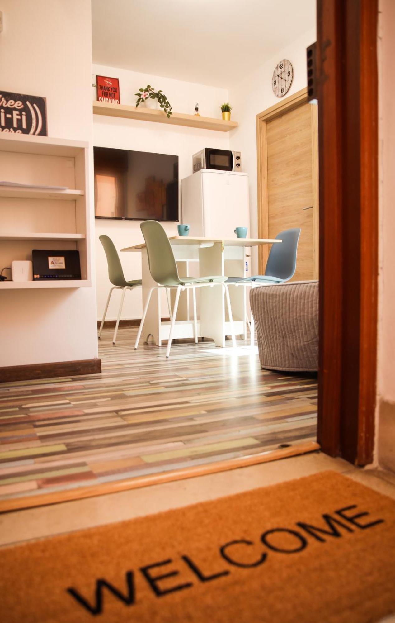 Free Parking & Wi-fi 5 Min To Hospital Cisanello Apartment Pisa