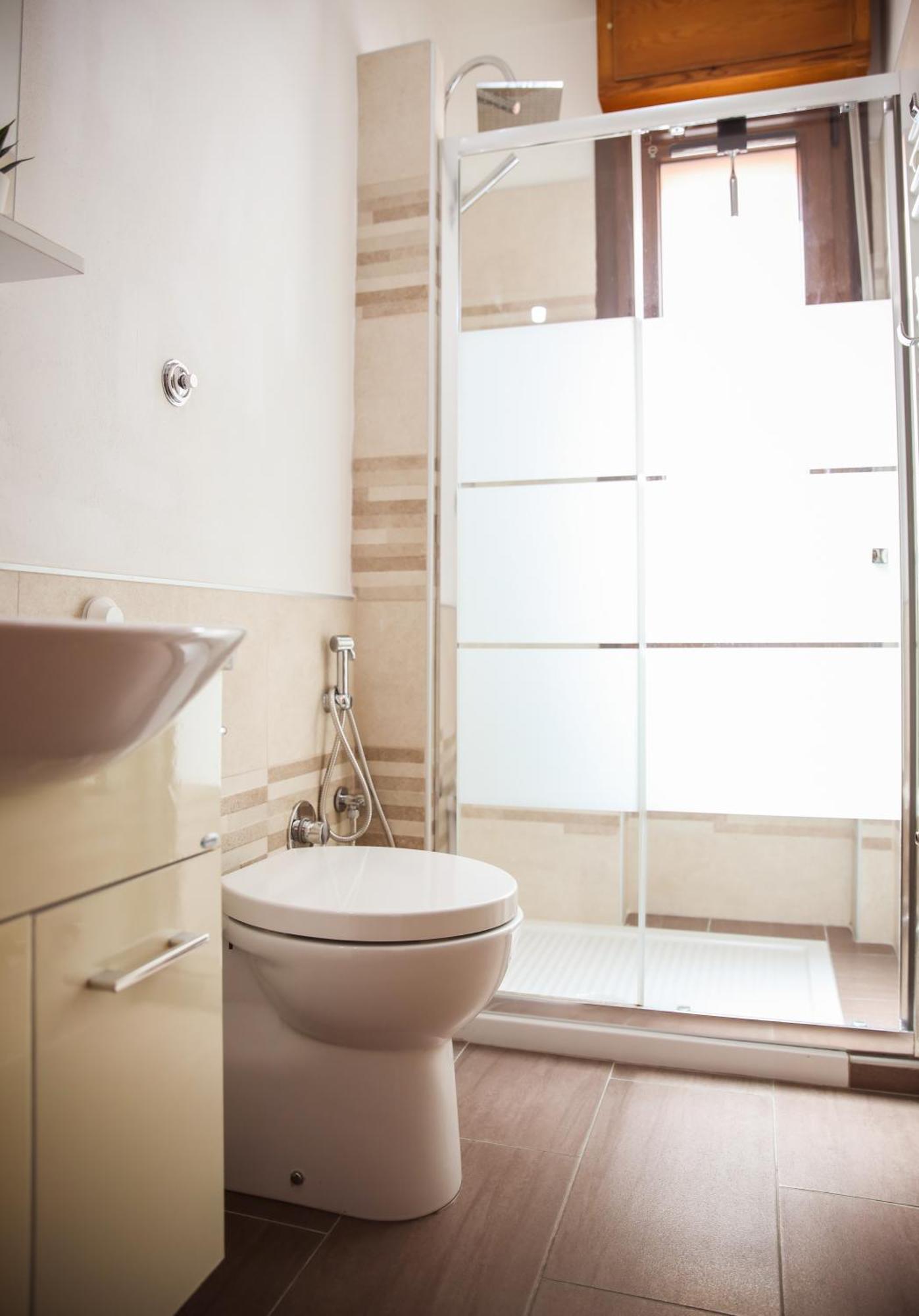 Free Parking & Wi-fi 5 Min To Hospital Cisanello Apartment