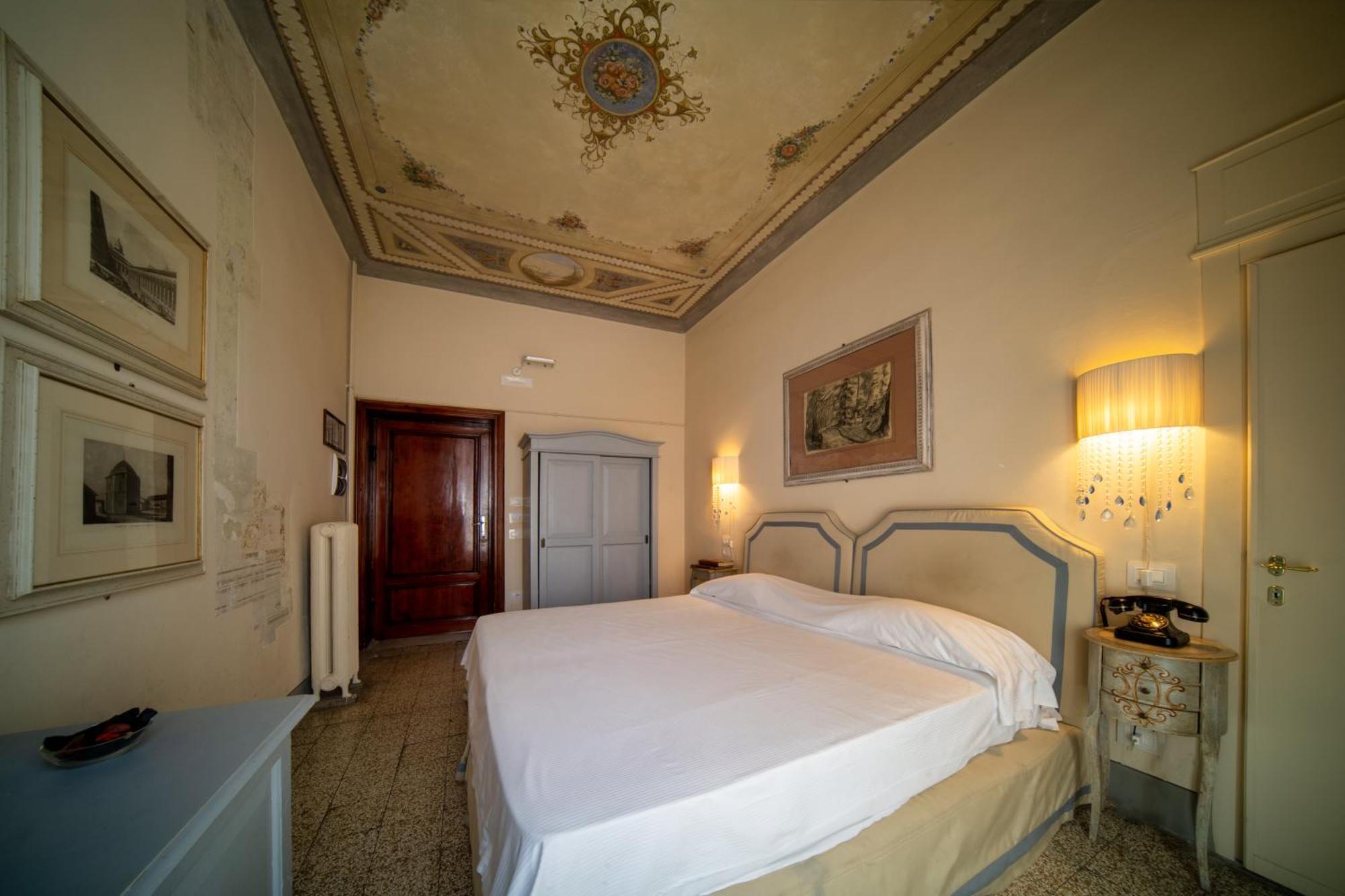 Hotel Royal Victoria 3*
