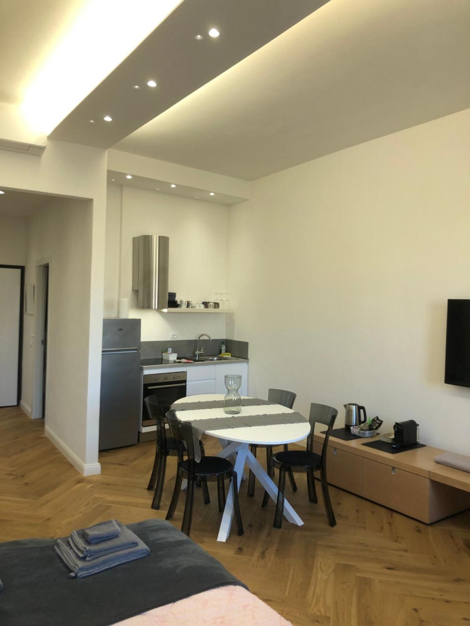 Apartment Sonnino House *