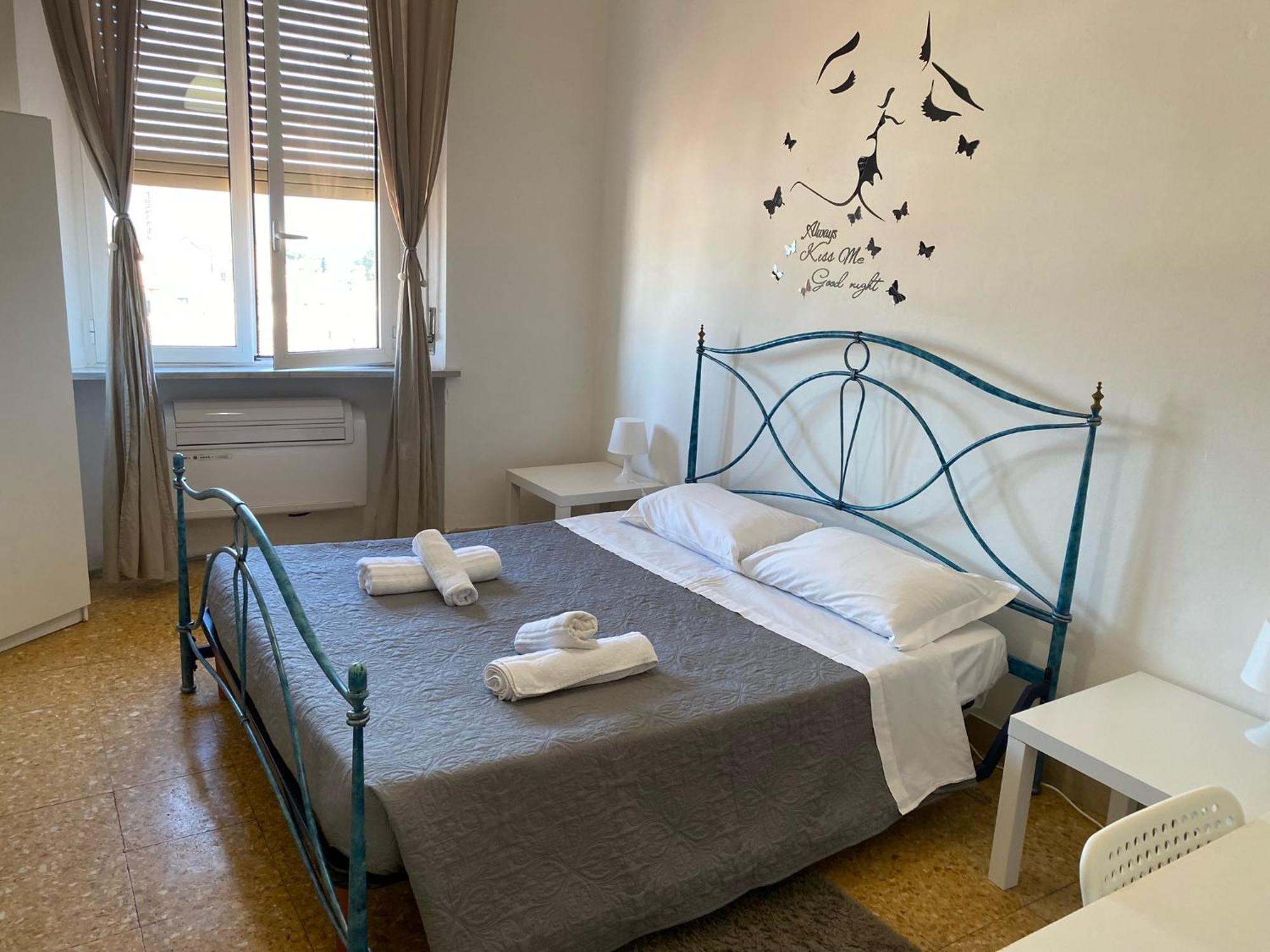 Night & Day Guest house Pisa