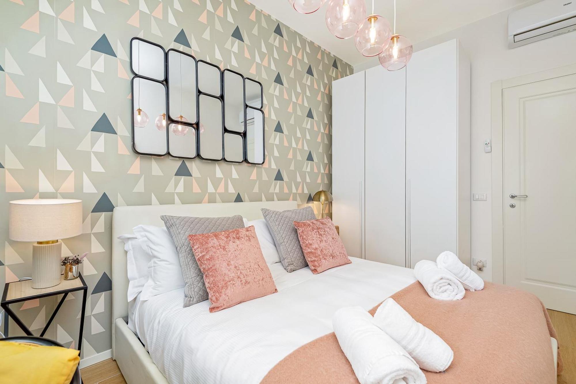Bauhaus - Sleepwithme - Free Parking - Free Braeakfast - Very Friendly Staff Appartement Pisa