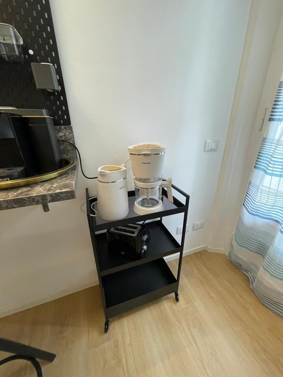 Appartement Bauhaus - Sleepwithme - Free Parking - Free Braeakfast - Very Friendly Staff *