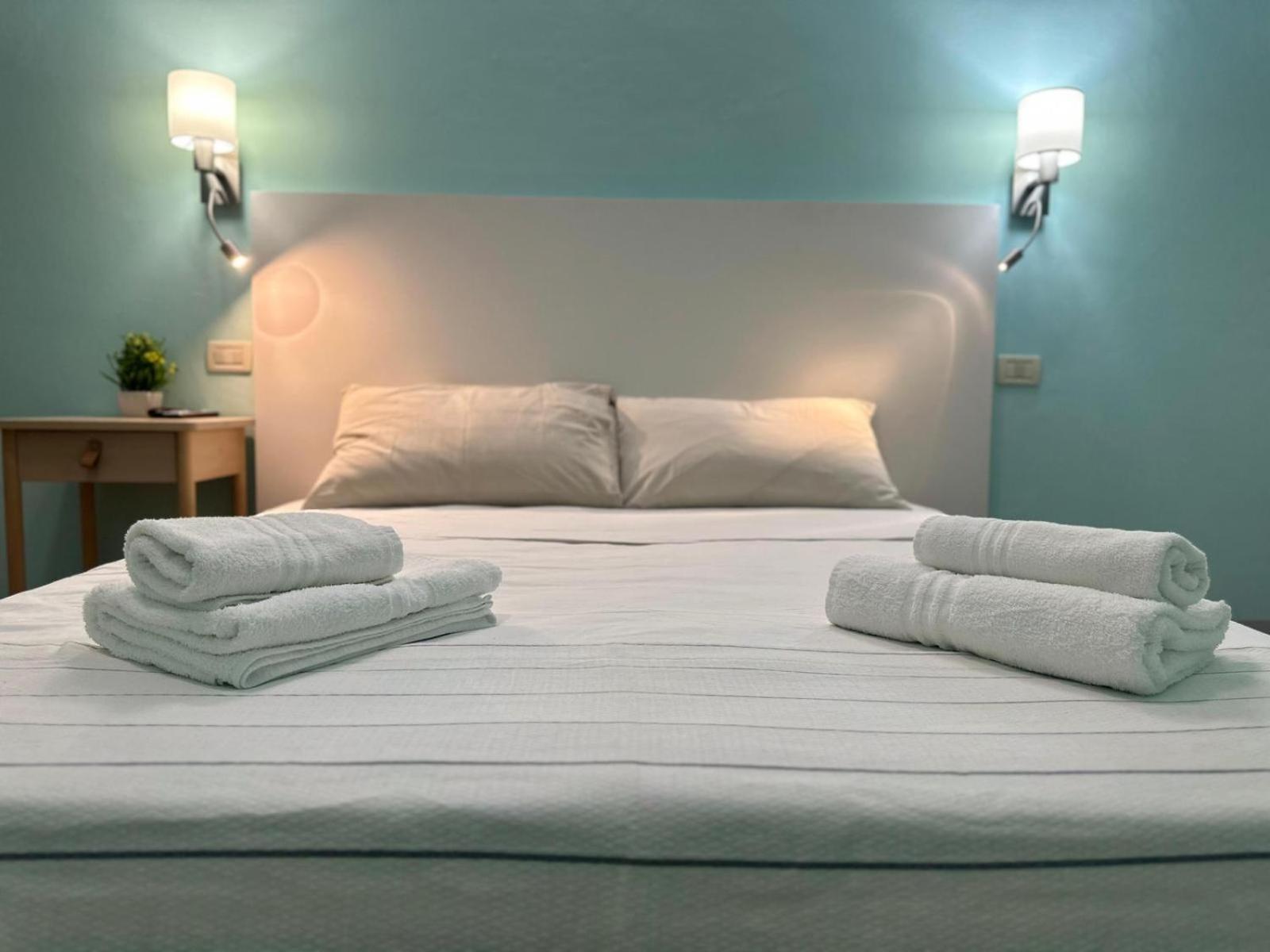 Bed & Breakfast - Residenza D'epoca Piazza Cairoli Pisa