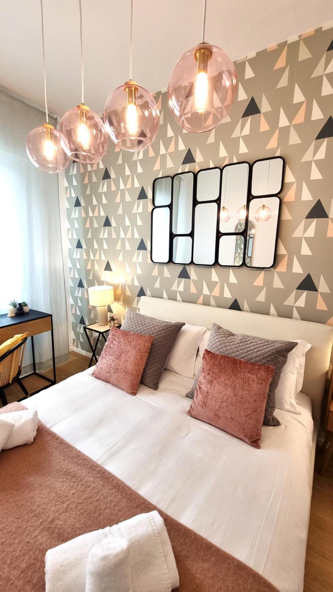 Bauhaus - Sleepwithme - Free Parking - Free Braeakfast - Very Friendly Staff Appartement *