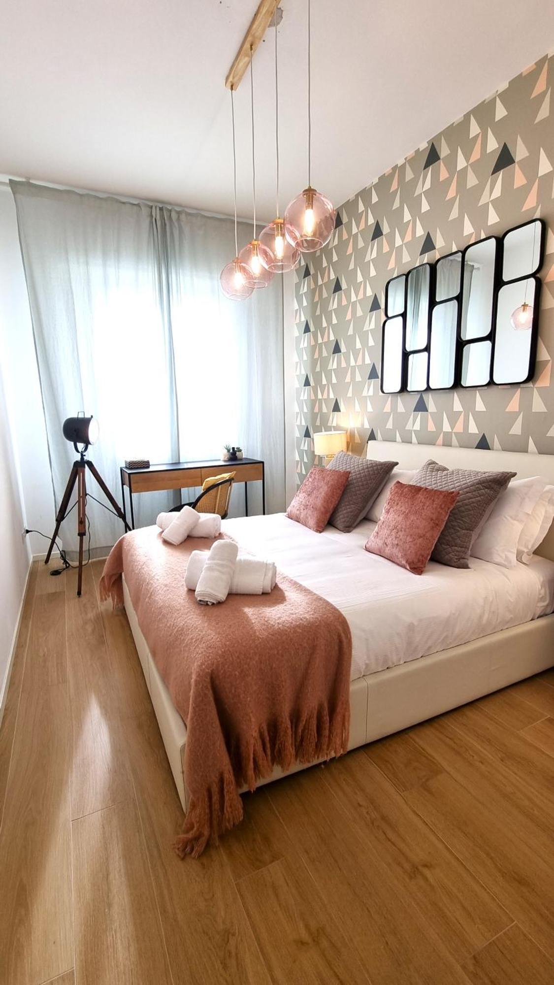 Appartement Bauhaus - Sleepwithme - Free Parking - Free Braeakfast - Very Friendly Staff Pisa