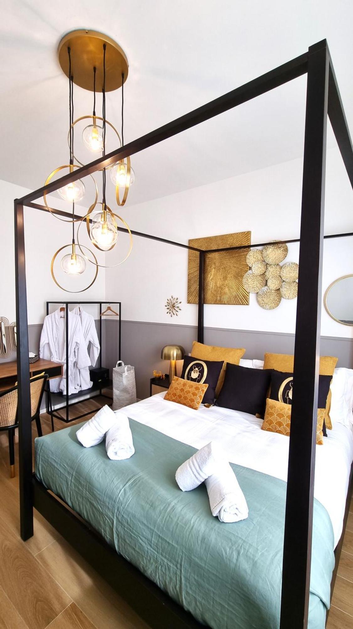 Bauhaus - Sleepwithme - Free Parking - Free Braeakfast - Very Friendly Staff Appartement Pisa