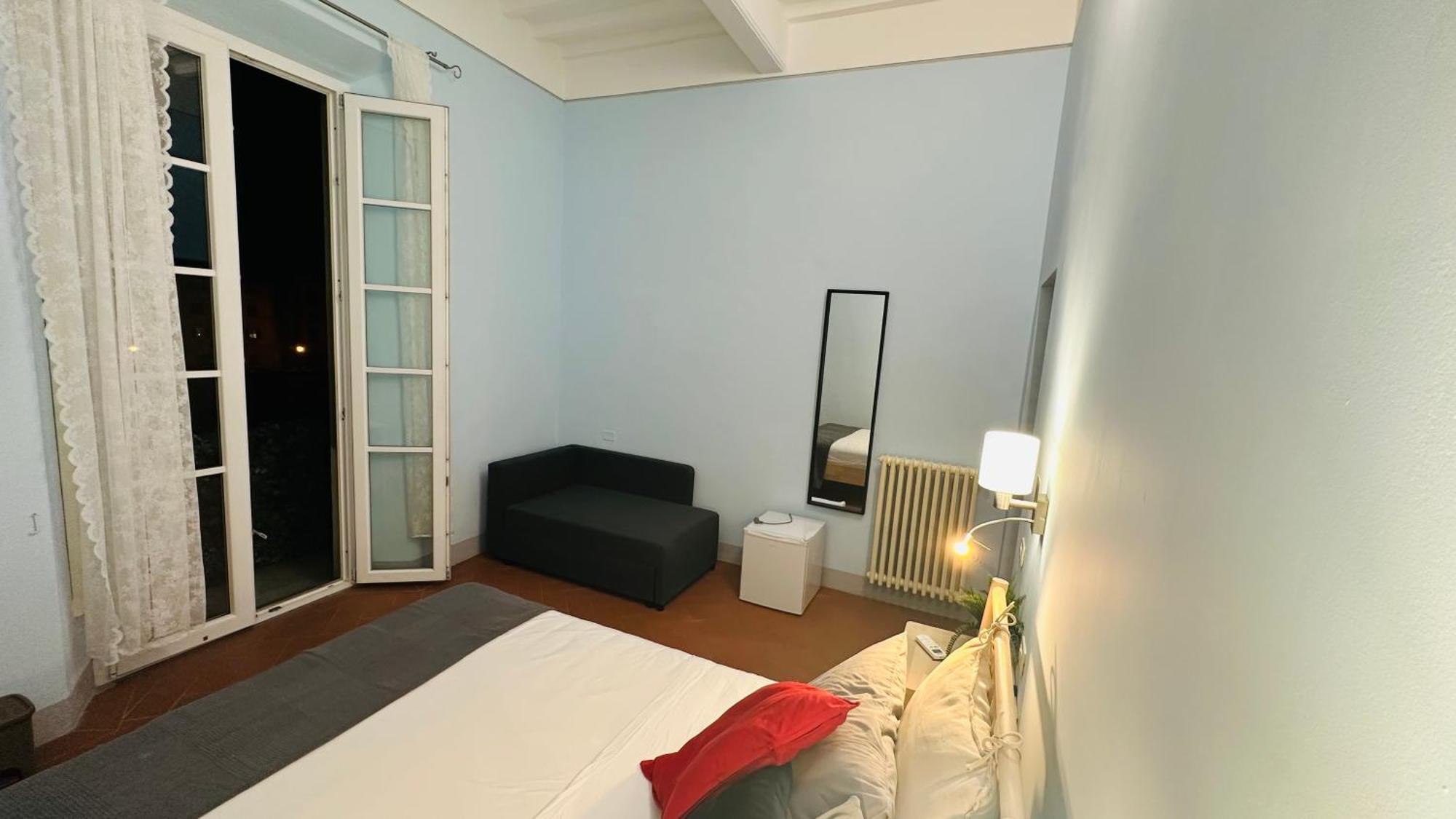 Bed & Breakfast - Residenza D'epoca Piazza Cairoli *