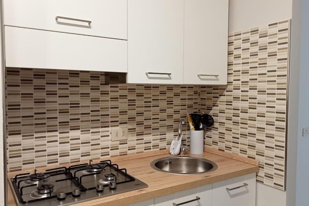 Apartment Casa Amuni' Monolocale A Free Parking Wifi *
