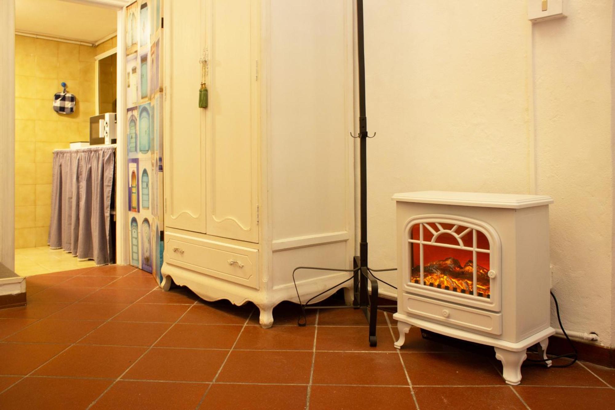 Nel Cuore Di Pisamonolocale In Palazzo Storico. * Pisa