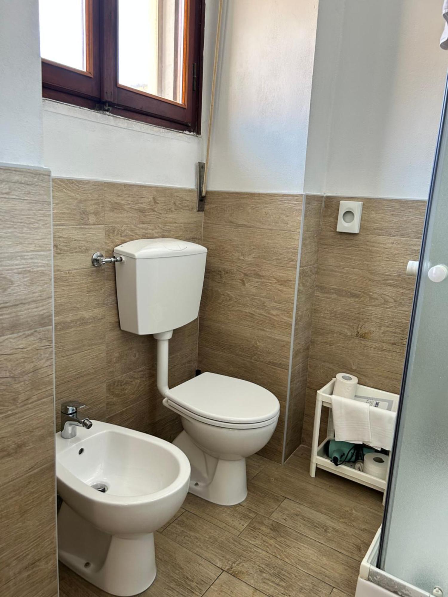 Hotel Cecile 2*