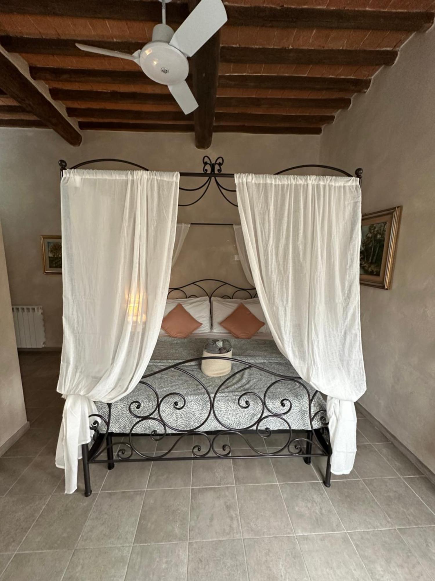 Il Casale Toscano: Tower Proximity With Self Check-in *