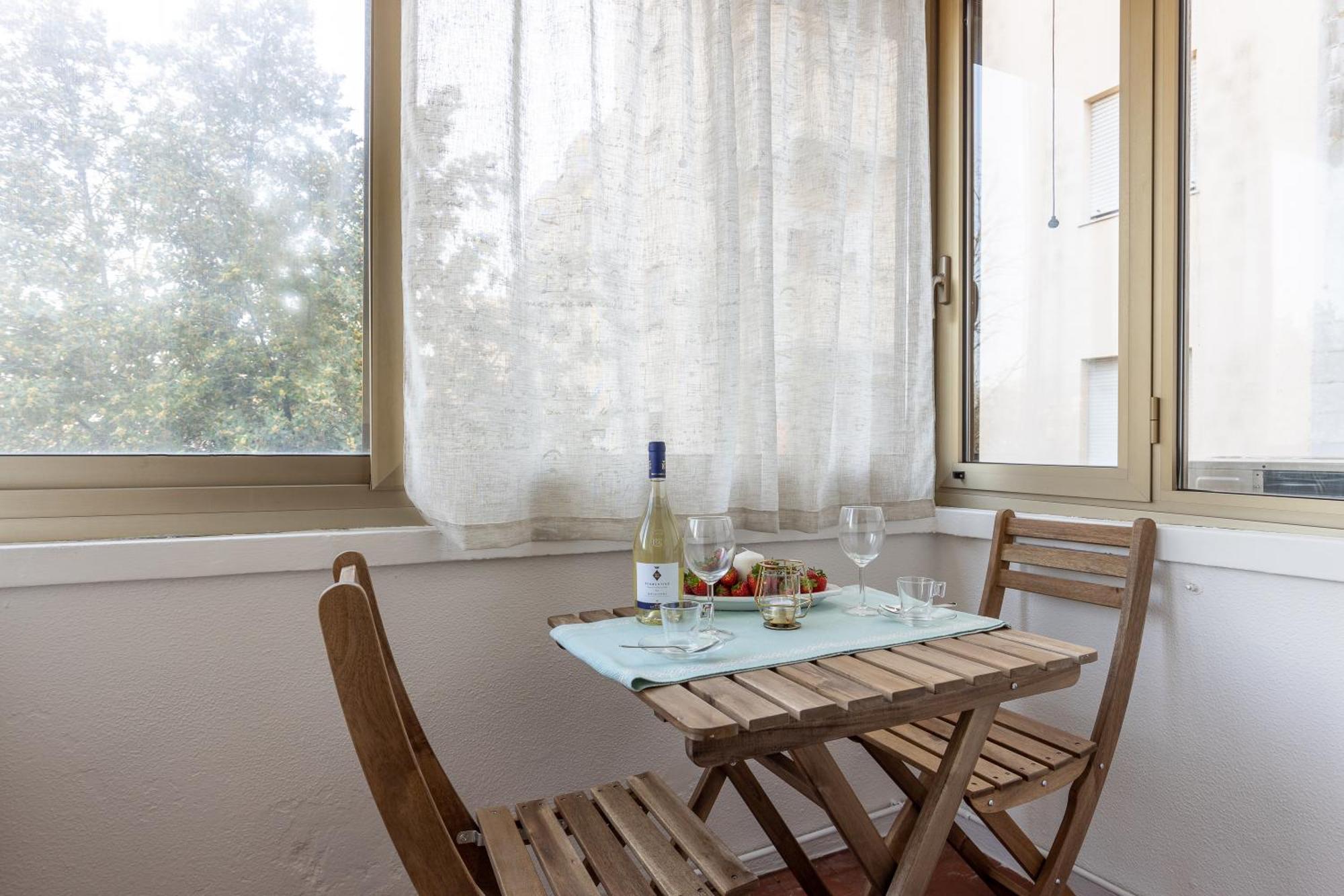 Cisanello - Comfy With Balcony! Apartment *