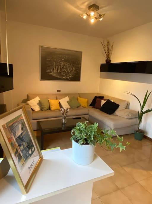 Appartamento Francishouse-free Parking-close Hospital Cisanello *