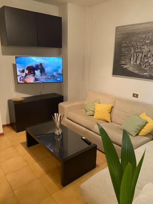 Francishouse-free Parking-close Hospital Cisanello Appartamento