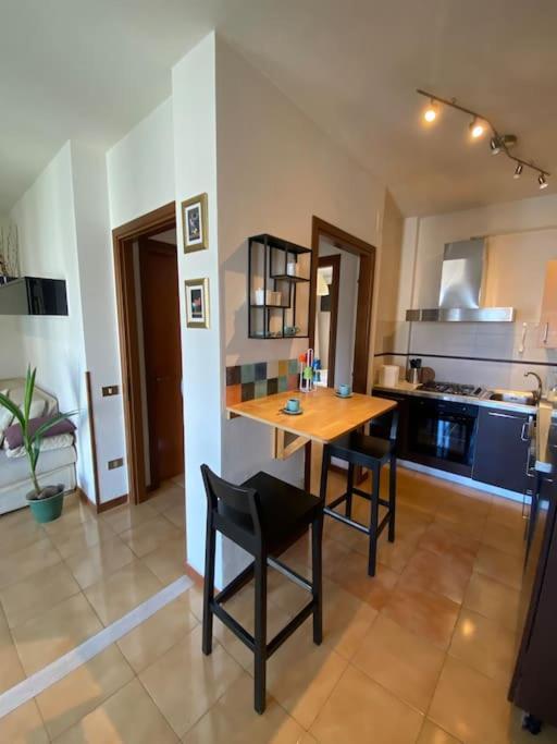 Appartamento Francishouse-free Parking-close Hospital Cisanello *
