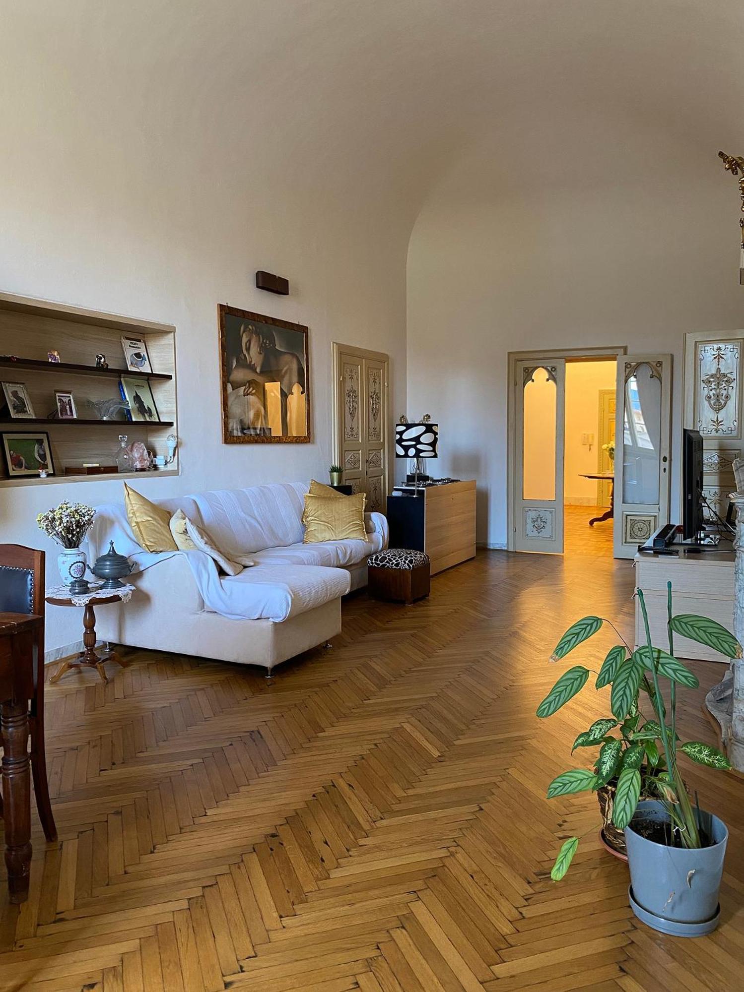 L'antica Casa Sui Lungarni Di