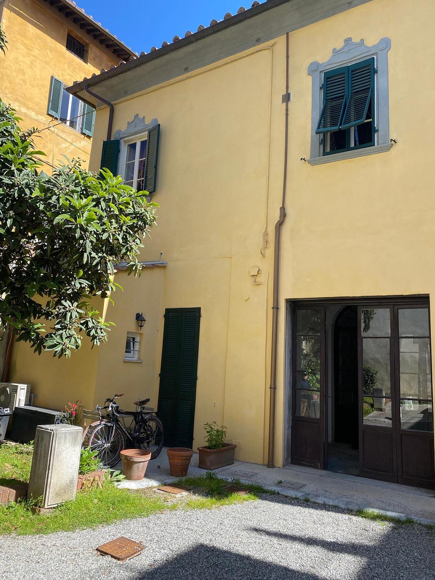Casa de hóspedes L'antica Casa Sui Lungarni Di