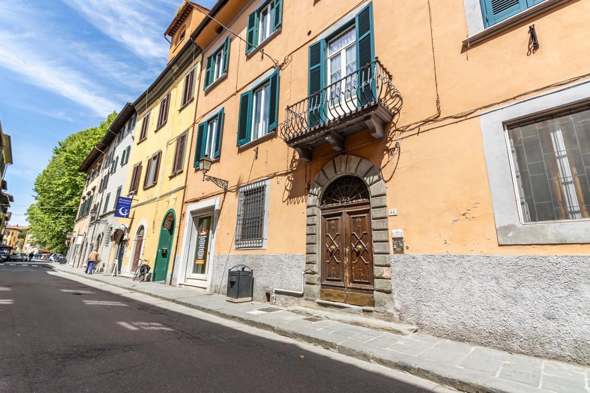 Hostly-garden House San Lorenzo-few Steps To Tower Apartment Pisa