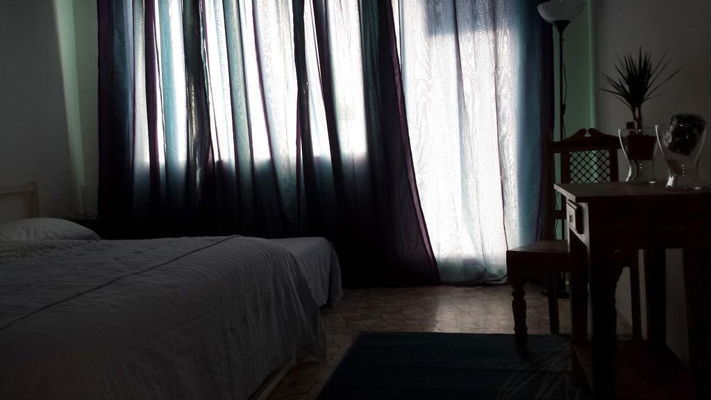 Bed & Breakfast Der Bahnhof Pisa