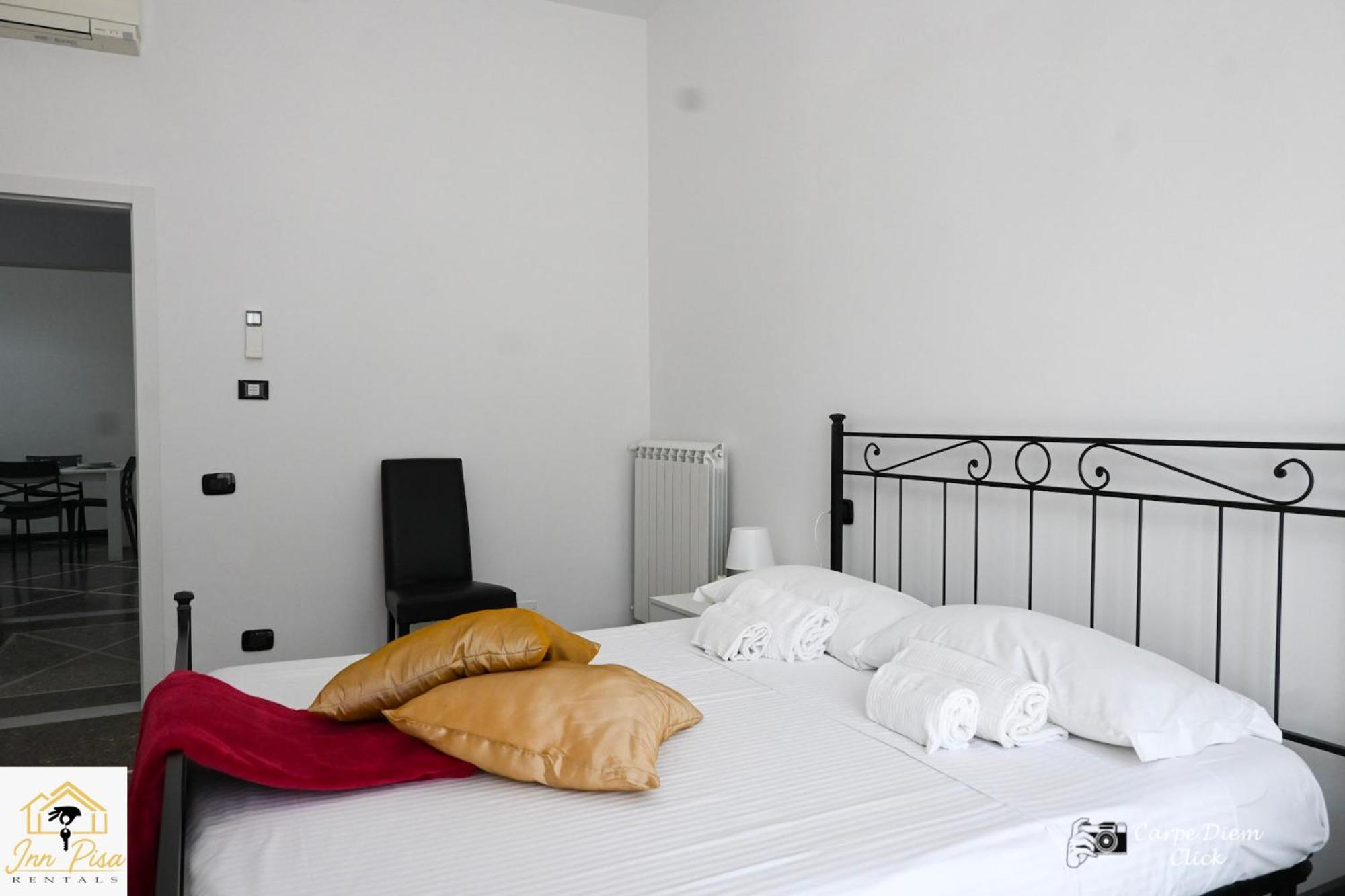 2- Starlight Flat * Pisa