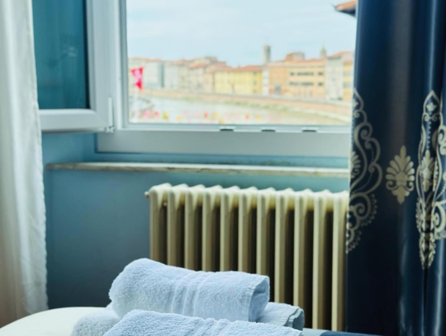Bed & Breakfast - Residenza D'epoca Piazza Cairoli Pisa